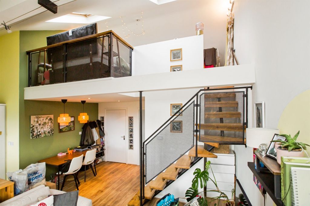Additional image 20 of 3 bed flat for saleSkircoat Moor Road, Halifax HX3