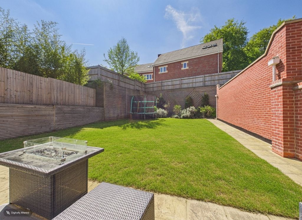 Additional image 20 of 5 bed detached house for saleTrinity Circle, High Wycombe HP11
