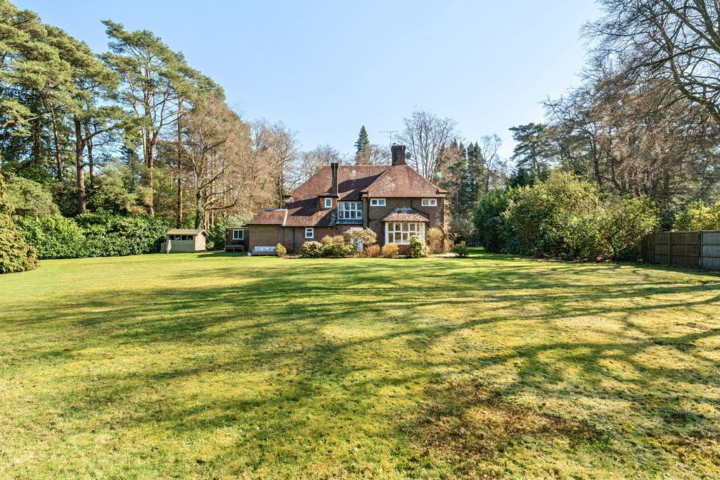 Additional image 25 of 5 bed detached house for saleTilford Road, Hindhead GU26