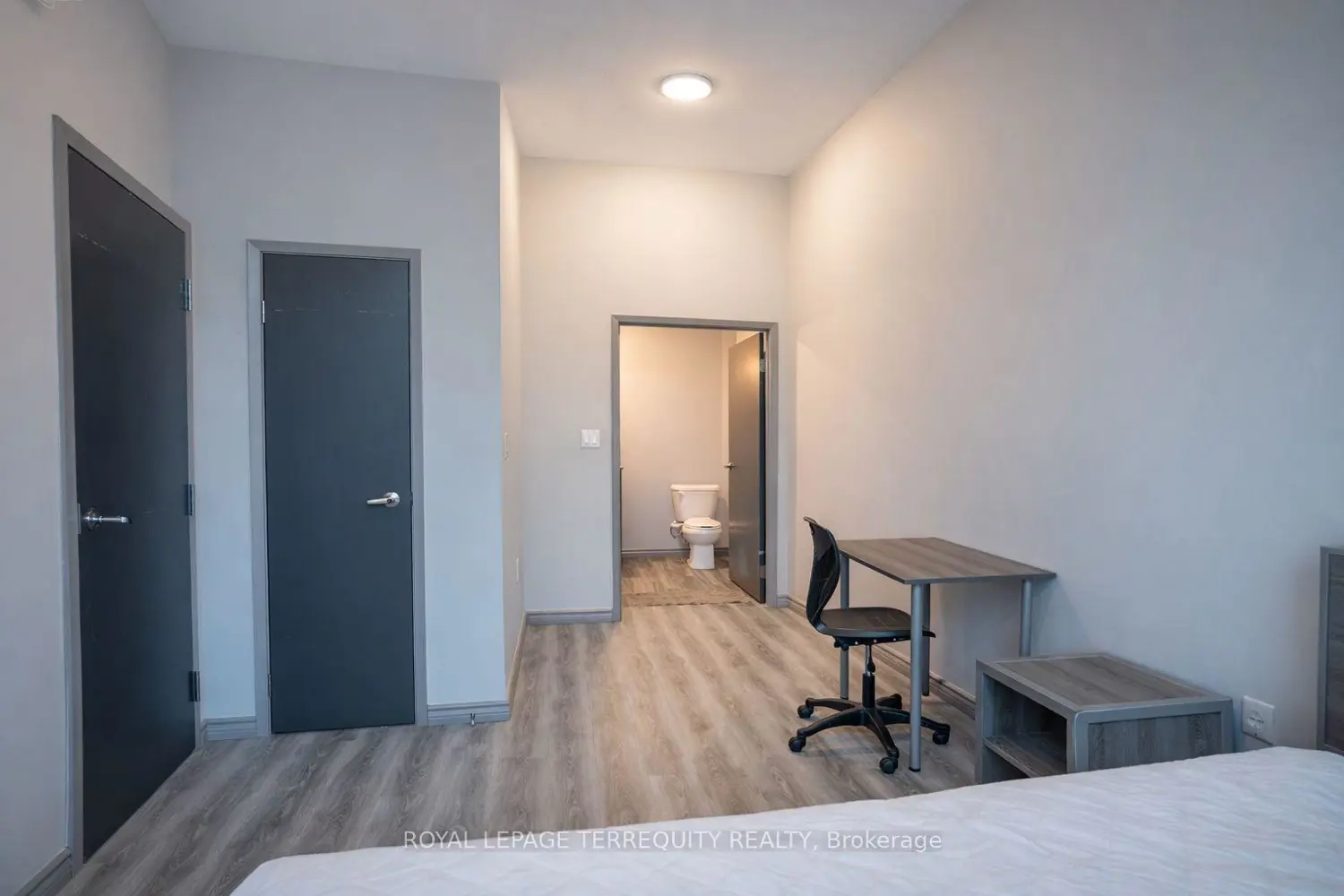 Additional image 11 of 275 Larch Street F106
