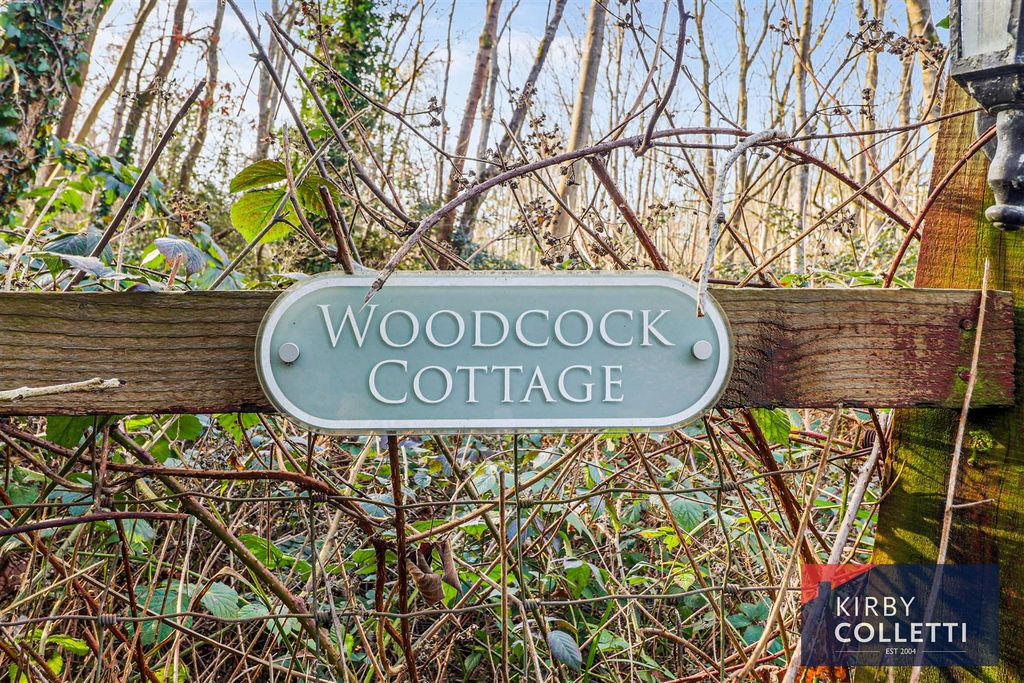 Additional image 31 of 4 bed semi-detached house for saleGoose Green, Hoddesdon EN11