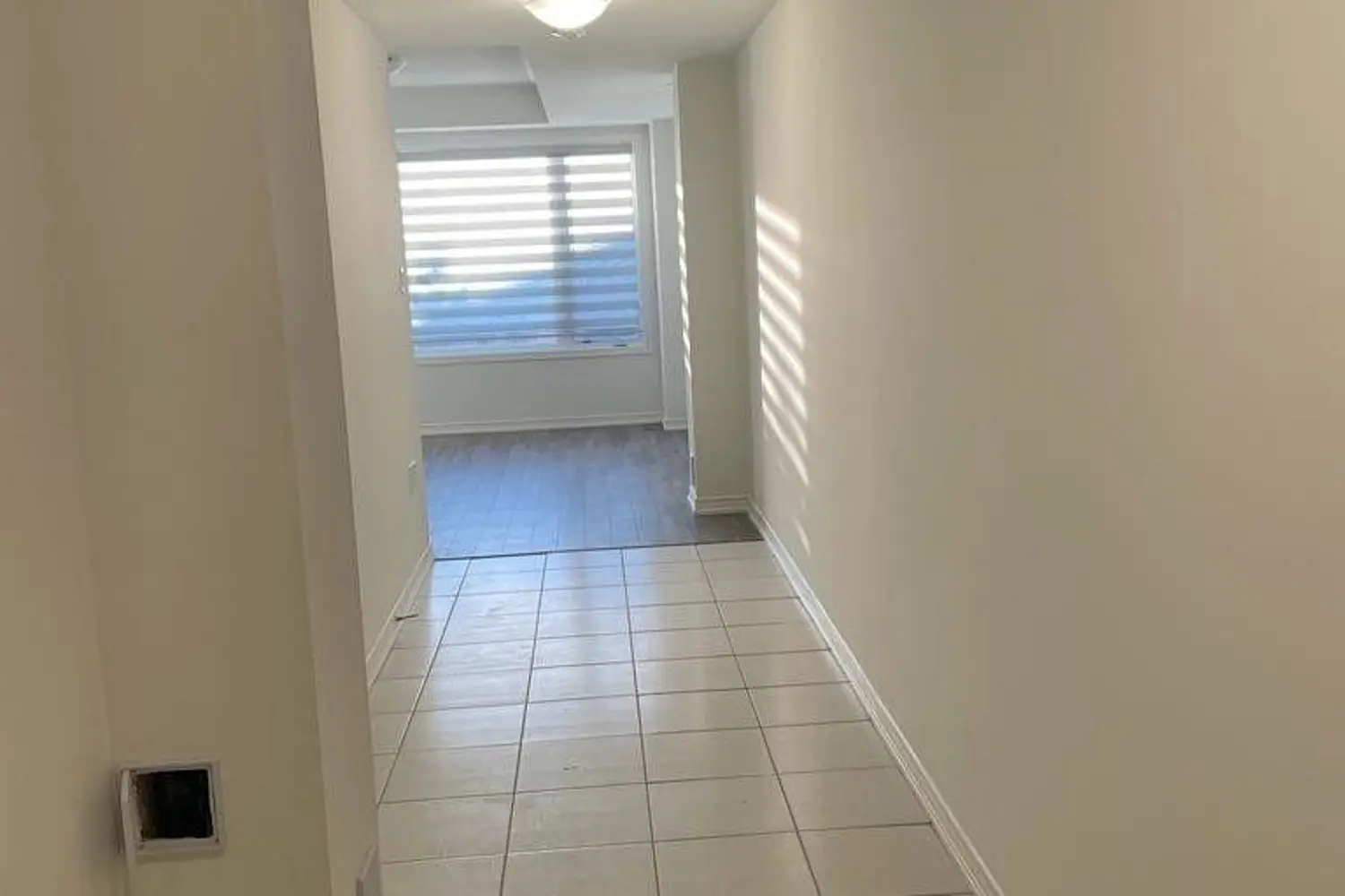 1392 Coral Springs Path photo 2