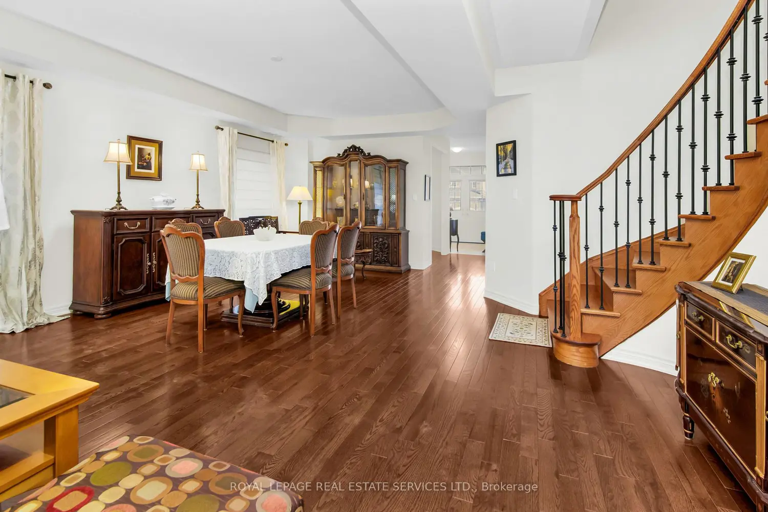 1714 Goldsmith Drive photo 3
