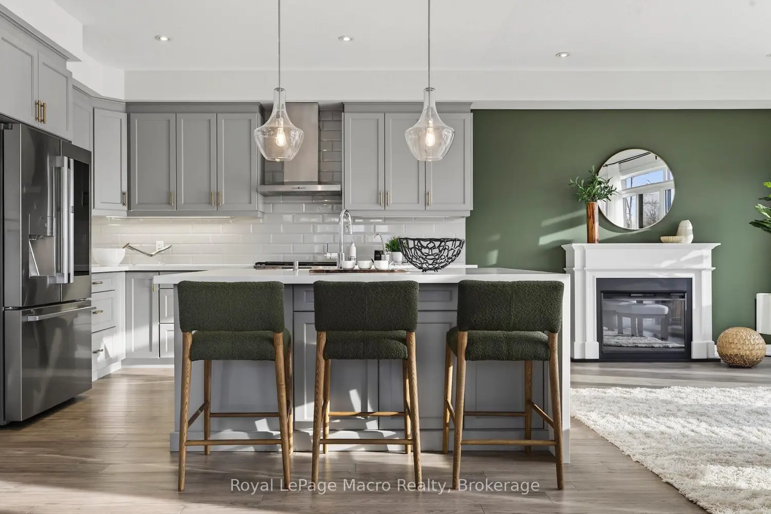 Additional image 13 of 35 Midhurst Heights #1