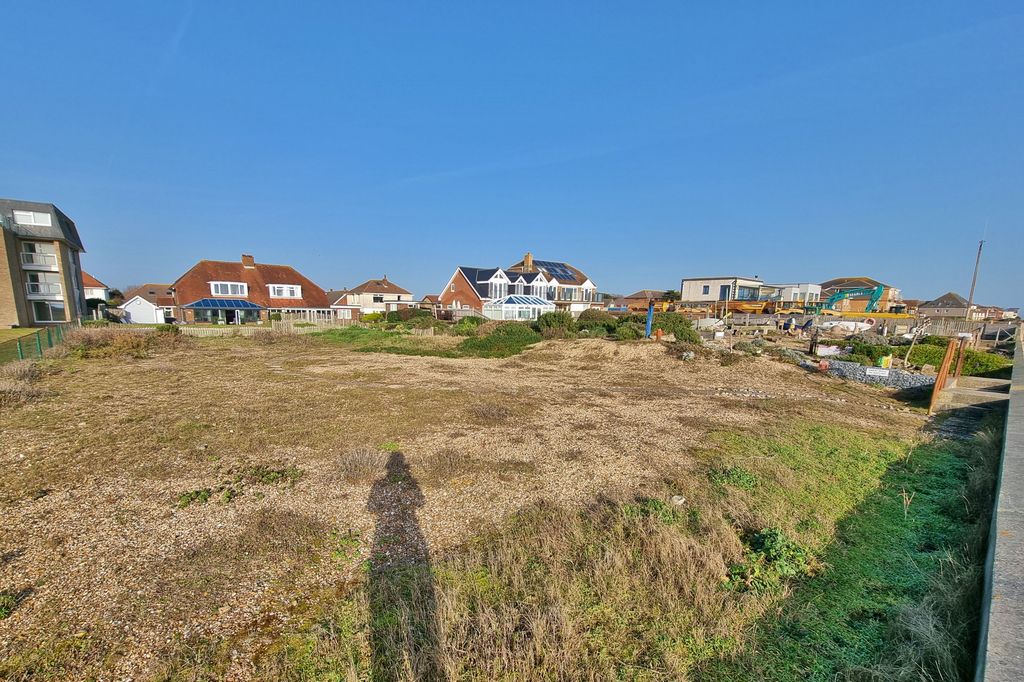 Additional image 12 of 2 bed semi-detached house for saleSouthwood Road, Hayling Island PO11