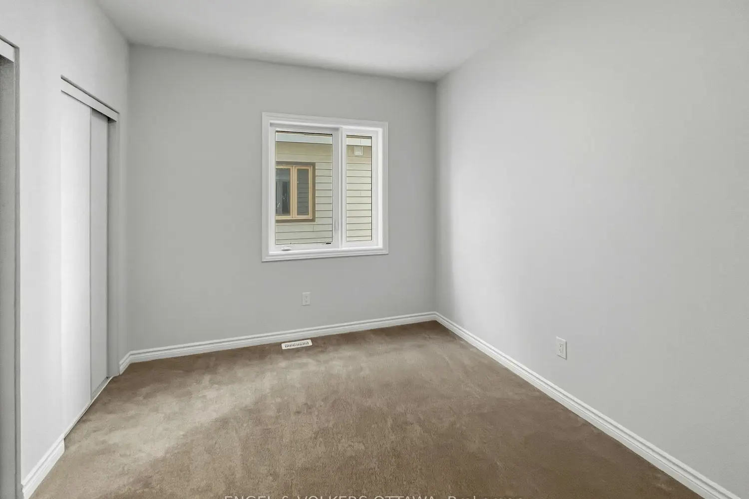 Additional image 8 of 149 Anthracite Private 44