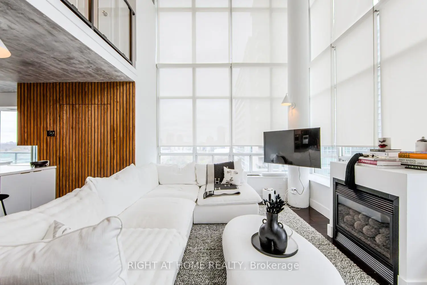 Additional image 8 of 250 Manitoba Street 728