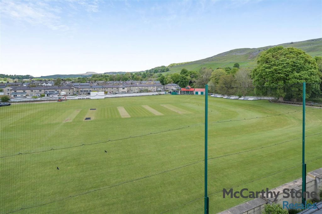 Additional image 35 of 2 bed flat for saleThe Wickets, Kirkgate, Settle BD24
