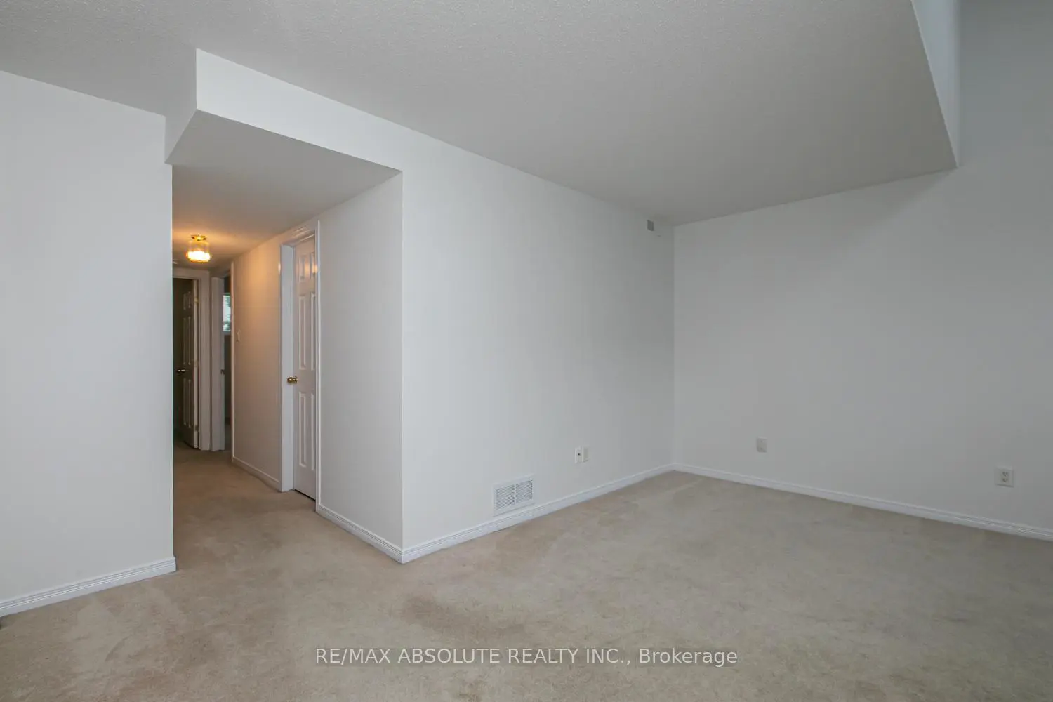 Additional image 12 of 246 Gershwin Private