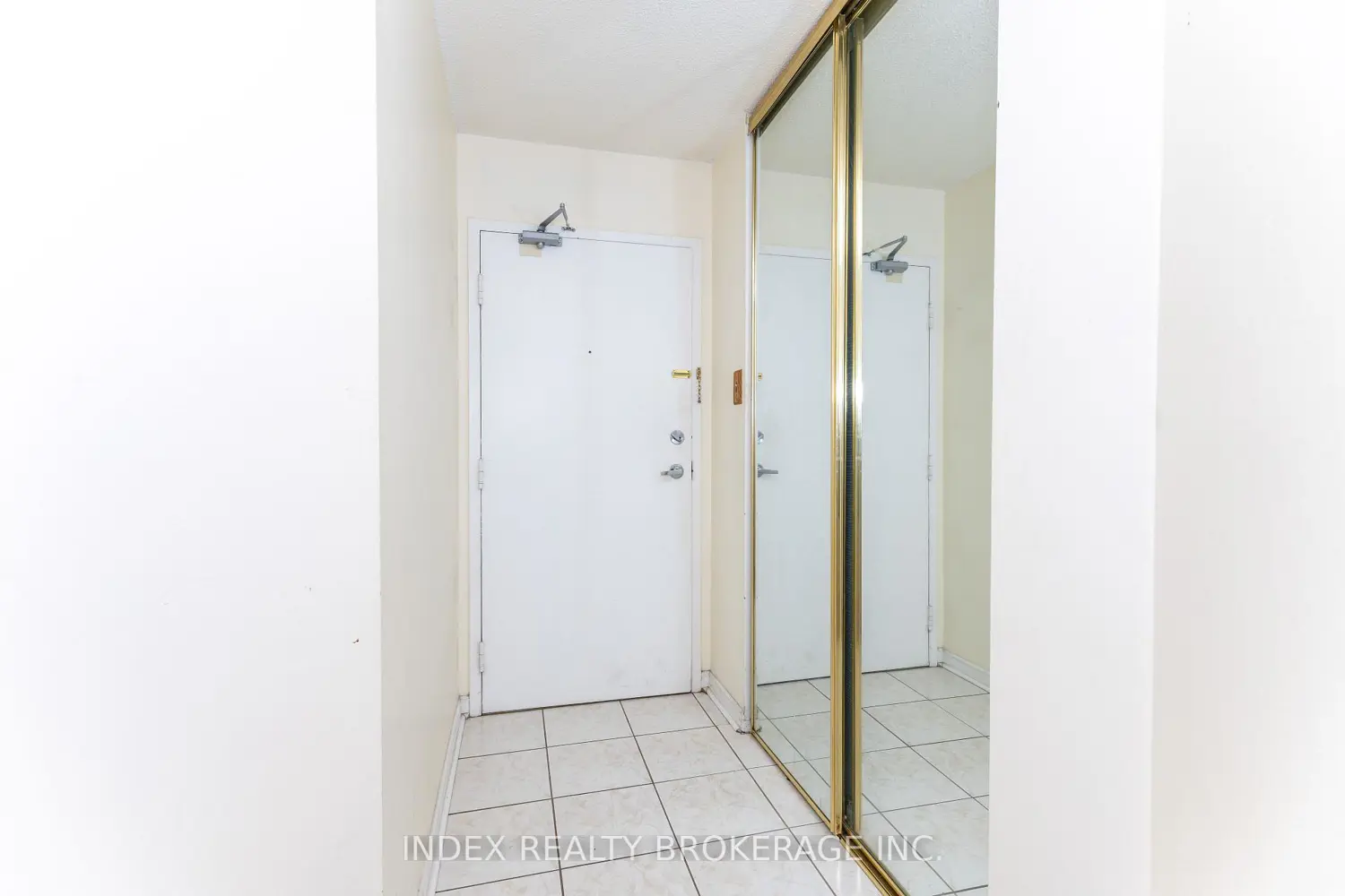 3077 Weston Road 1704 photo 3