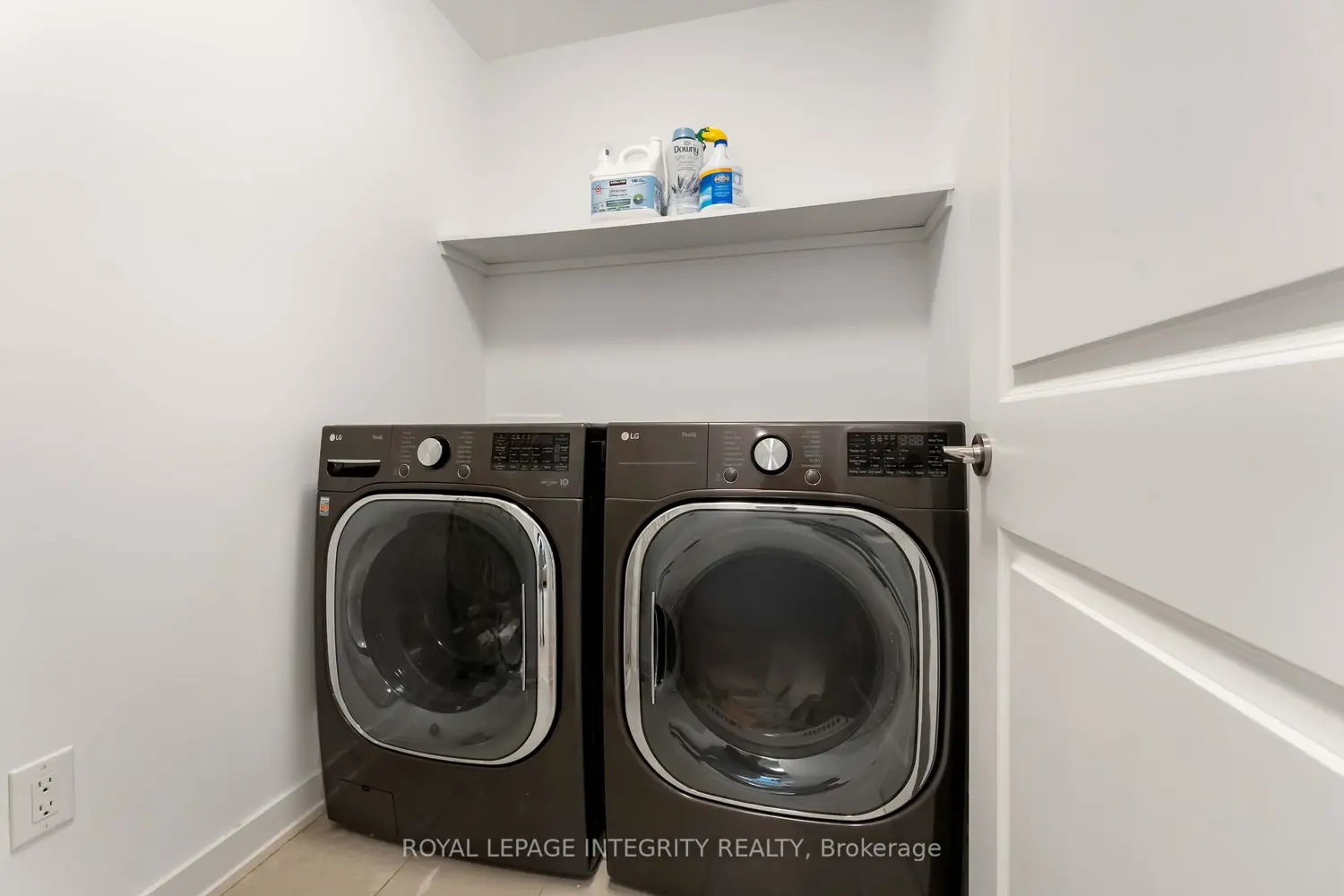 Additional image 14 of 221 Finsbury Avenue
