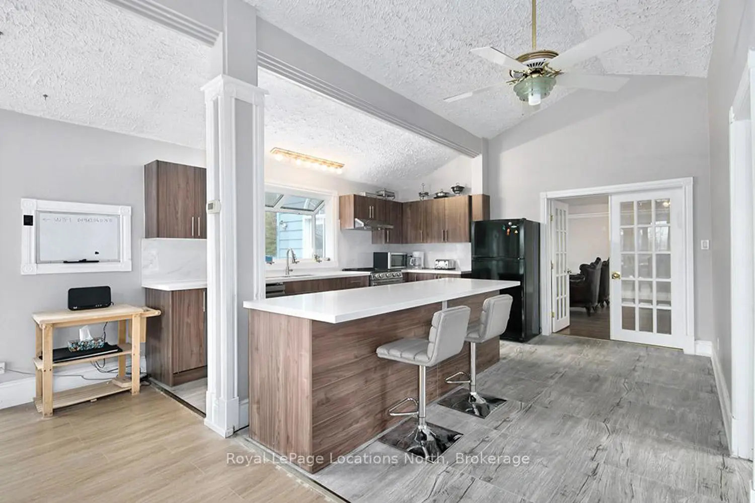 252 Swiss Meadows Boulevard photo 3