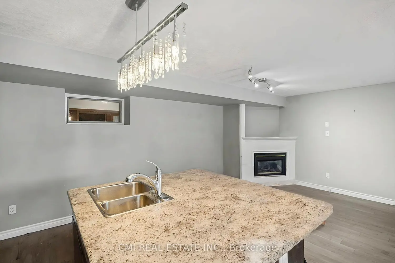 360 Culpepper Place photo 4