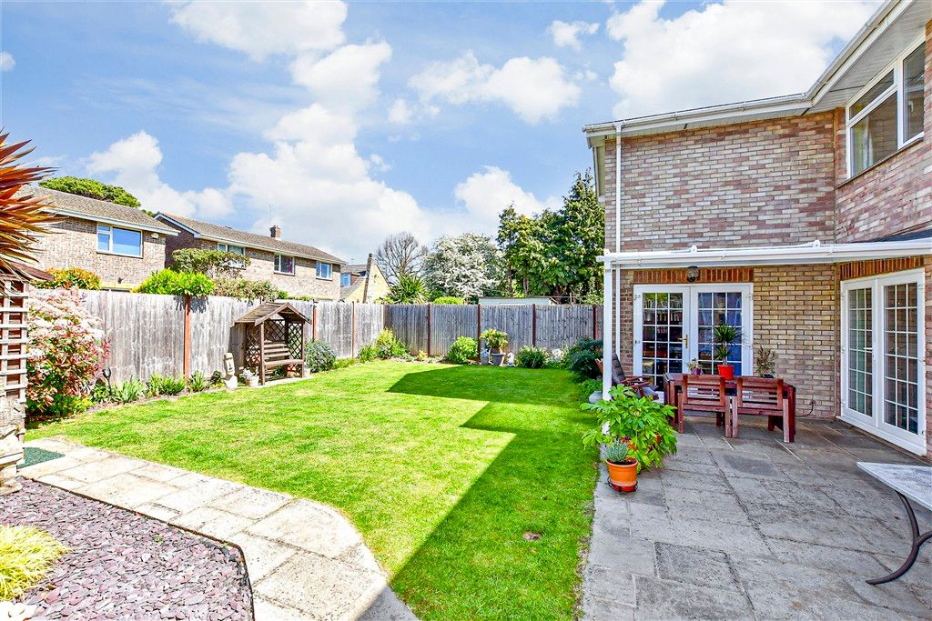 Additional image 15 of 5 bed detached house for saleLangbrook Close, Langstone, Havant, Hampshire PO9