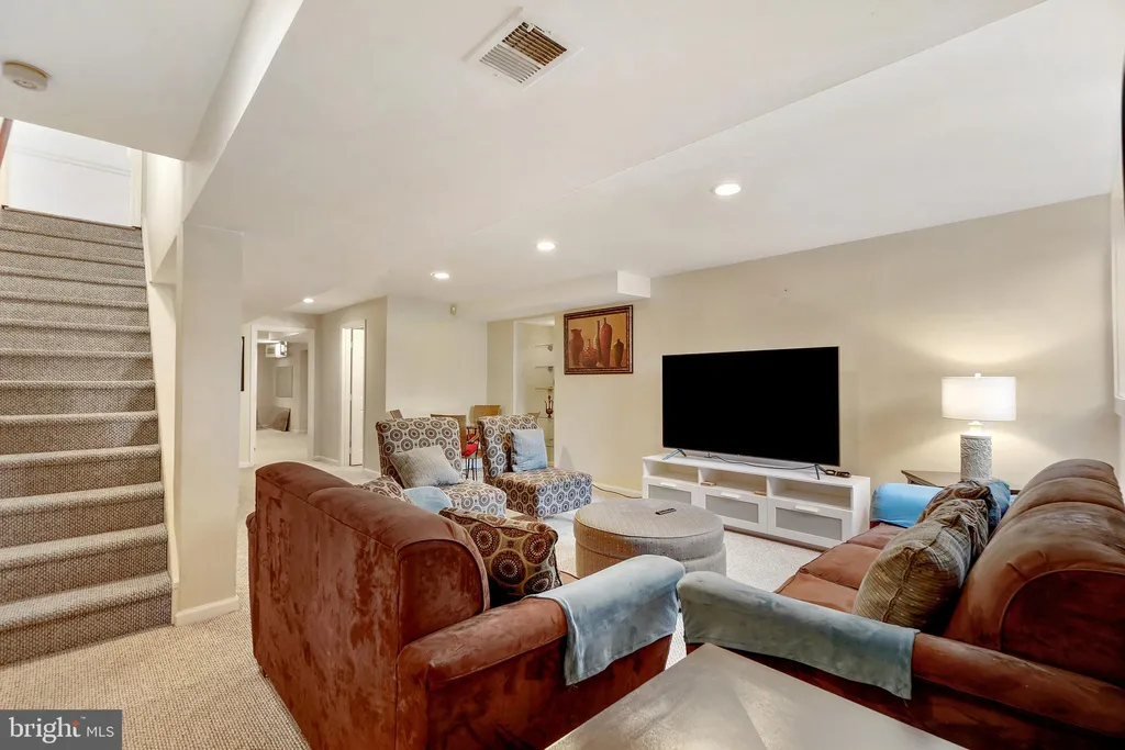 Additional image 3 of 2505 Falling Brook Terrace, Adelphi, MD 20783