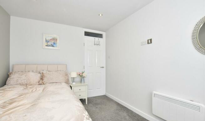 Additional image 9 of 2 bed flat for saleBeacon Hill, Herne Bay CT6
