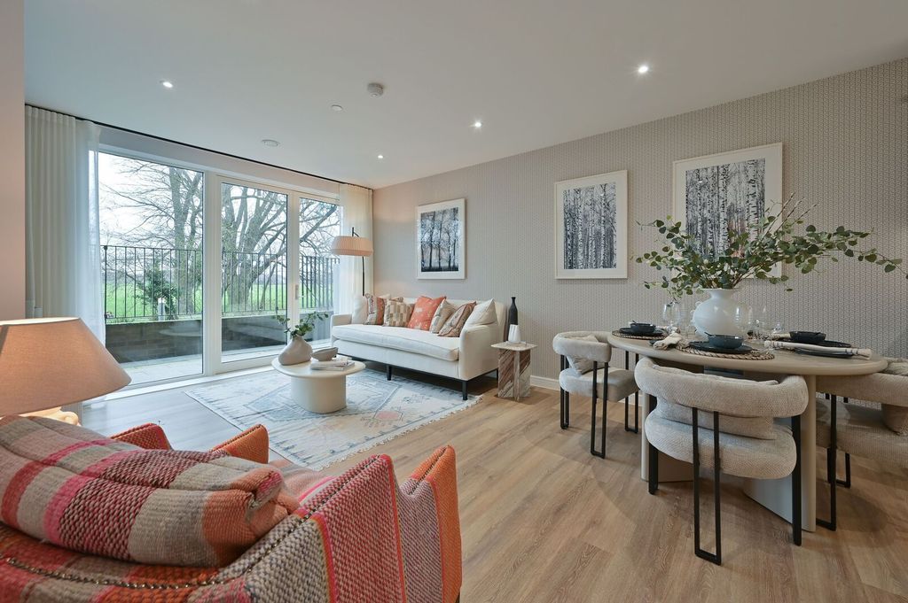 Additional image 3 of 3 bed flat for saleNorthwick Parkside, Harrow HA1