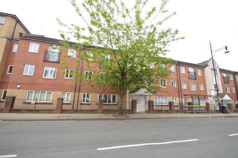 Stretford Road, Hulme, Manchester M15