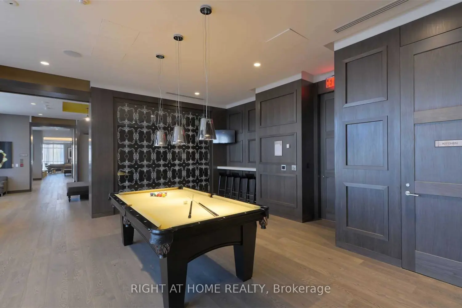 300 Front Street 2512 photo 4