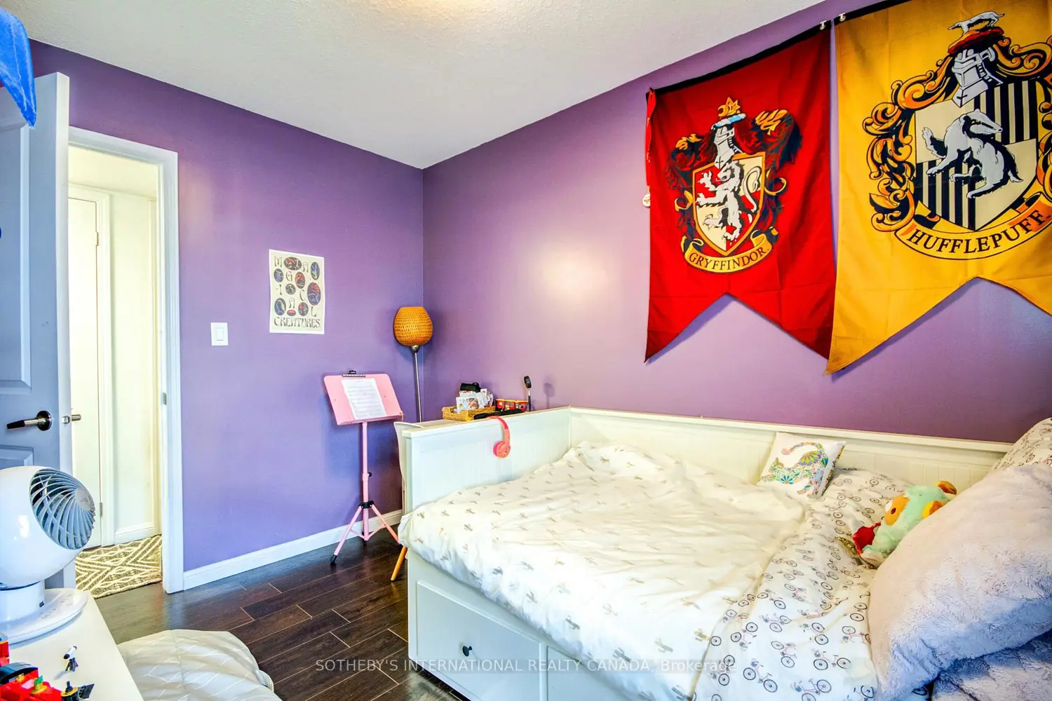 7 Foundry Avenue 219 photo 5