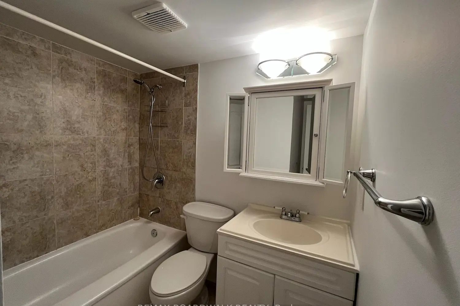 Additional image 14 of 555 Brittany Drive 403