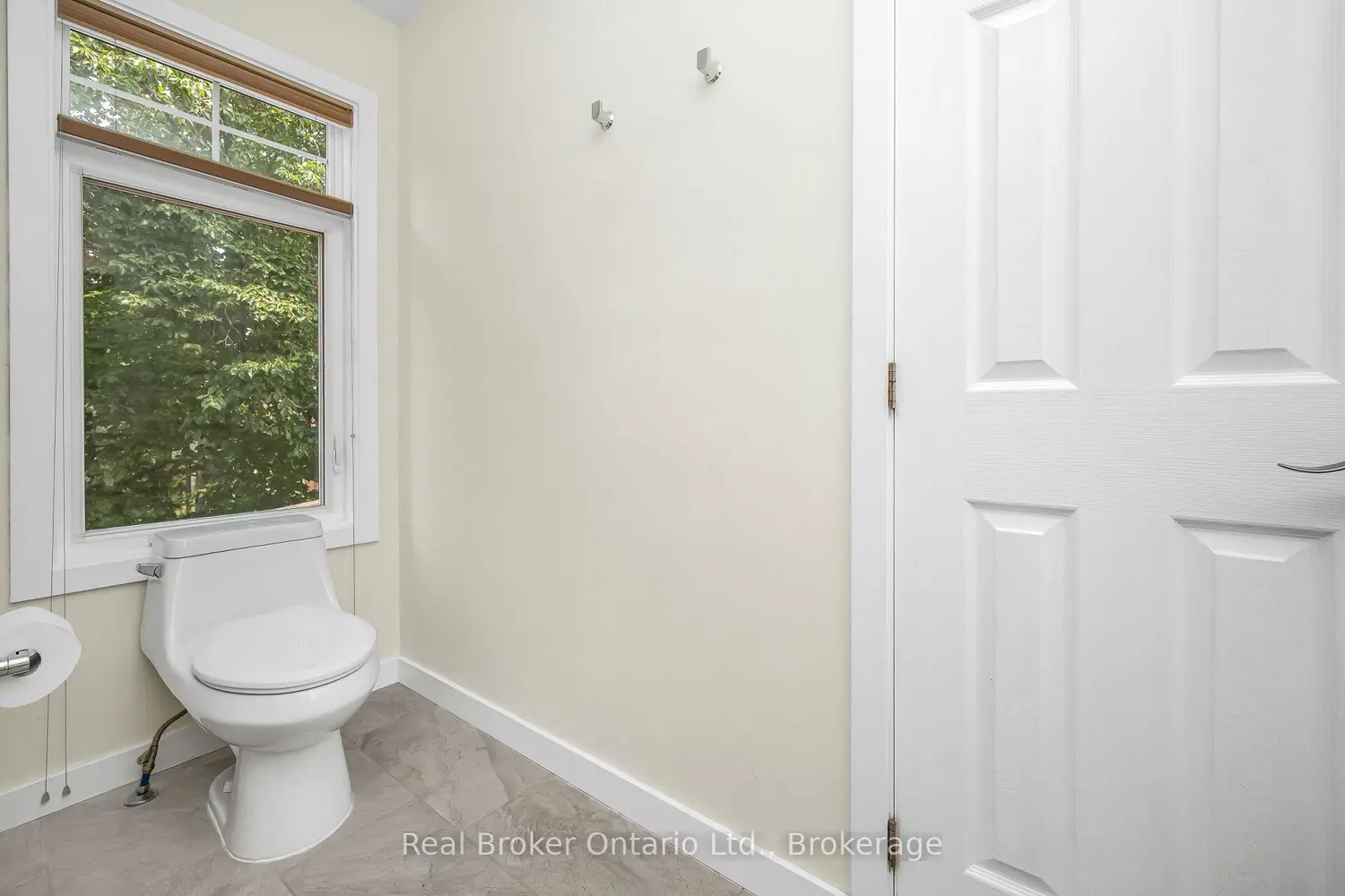Additional image 16 of 285 Surrey Drive