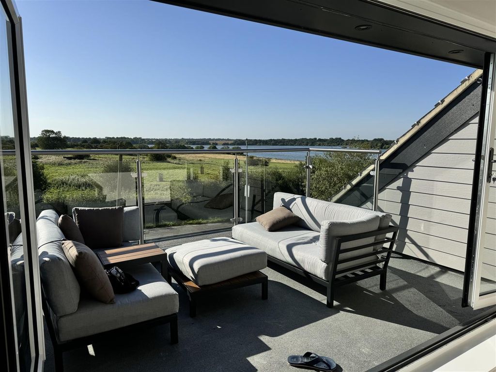 Additional image 3 of 5 bed detached house for saleEyre Grove, Hornsea HU18