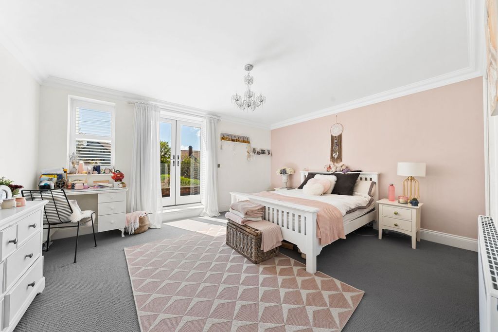 Additional image 32 of 6 bed detached house for saleRutland Drive, Harrogate HG1