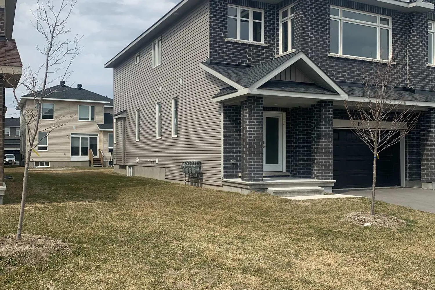 19 Wylie Way photo 2