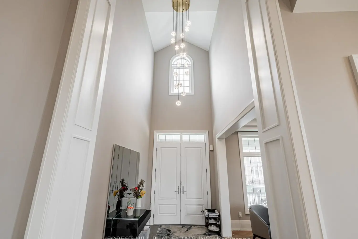 13 Pellegrini Drive photo 2