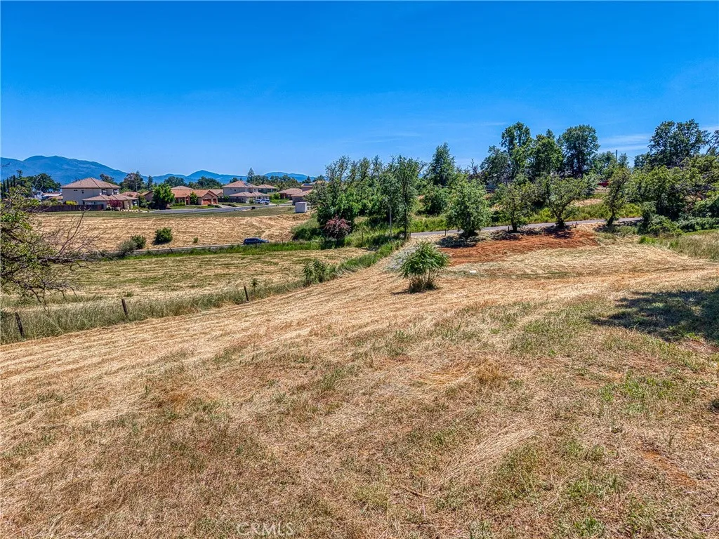 Additional image 13 of 475 Shannon Lane, Lakeport, CA 95453