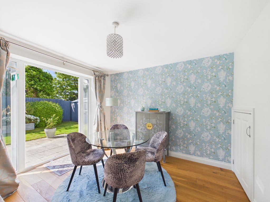 4 bed detached house for saleConnor Downs, Hayle - Beautifully Presented TR27 photo 5