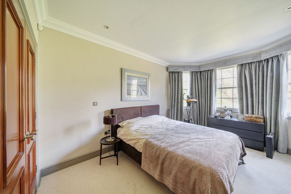 Additional image 7 of 3 bed flat for saleOld Redding, Harrow HA3