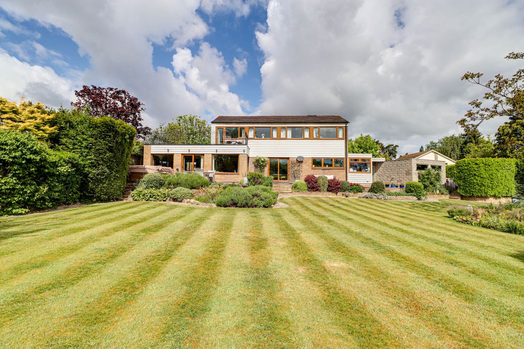 Additional image 34 of 4 bed detached house for saleHighclere Drive, Hemel Hempstead HP3