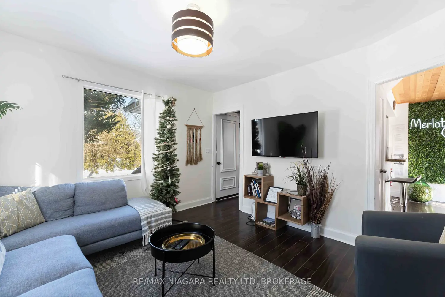 1459 Niagara Stone Road photo 4