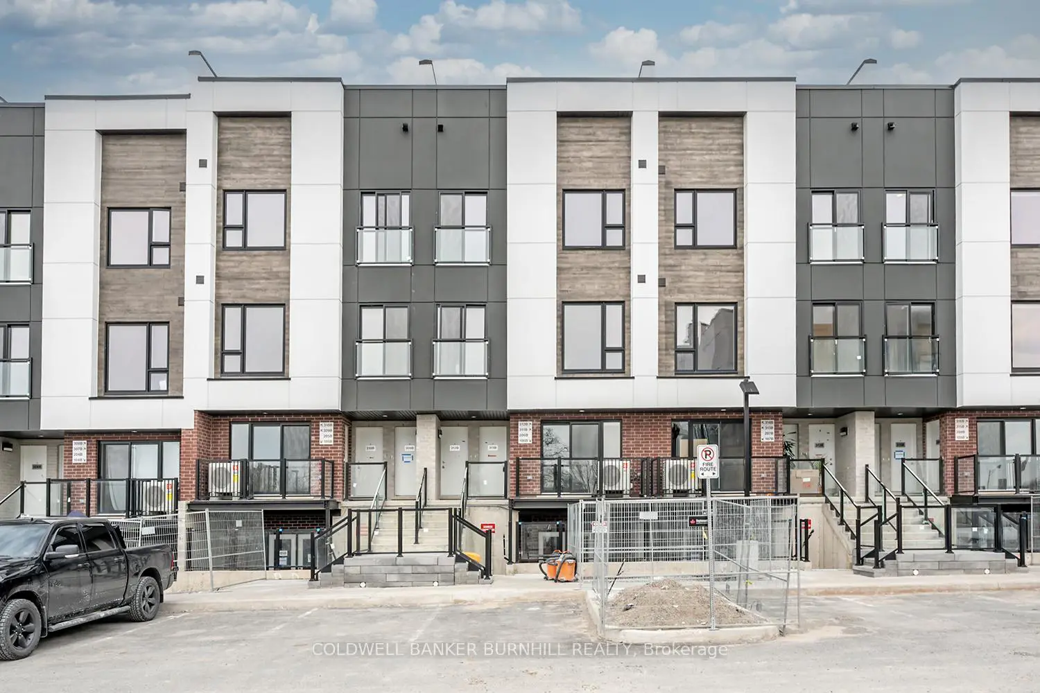 16 Melbourne Avenue 311B