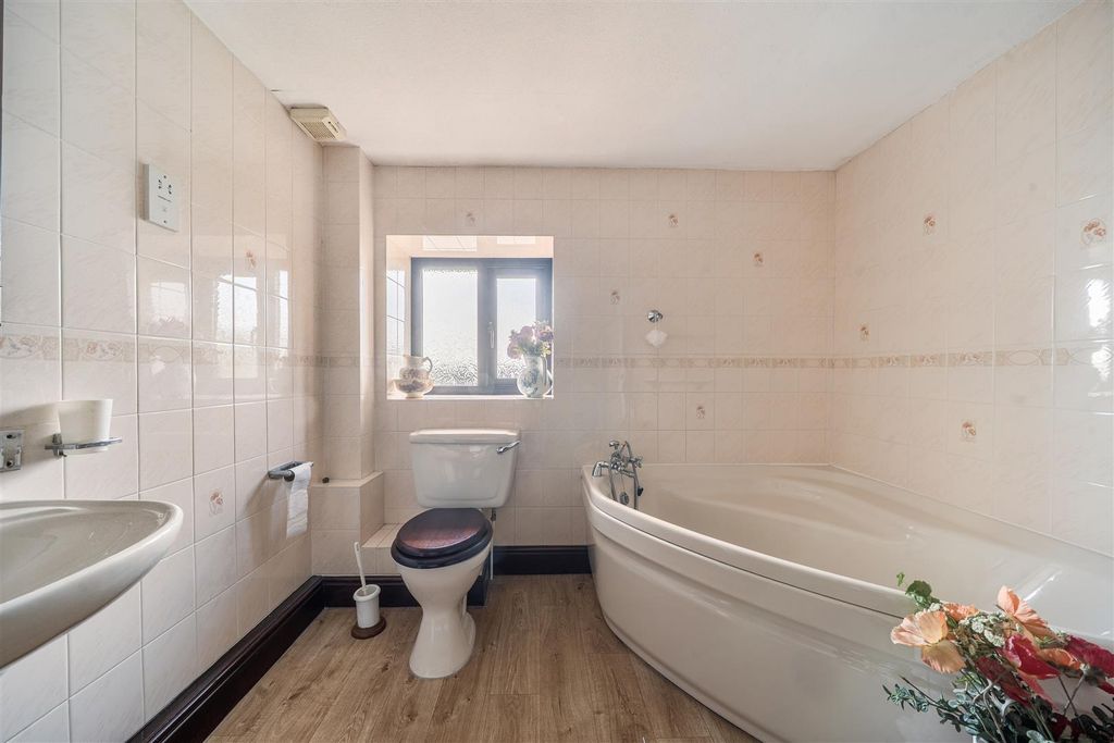 Additional image 14 of 4 bed detached house for saleSchool Lane, Seavington, Ilminster TA19