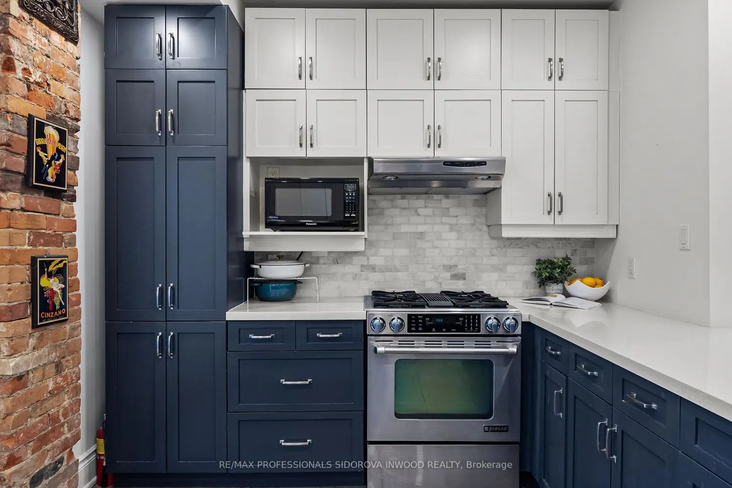 224 Gilmour Avenue photo 4