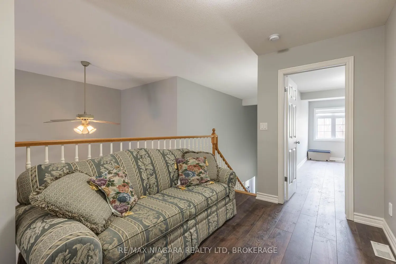 Additional image 13 of 8142 Costabile Drive 16