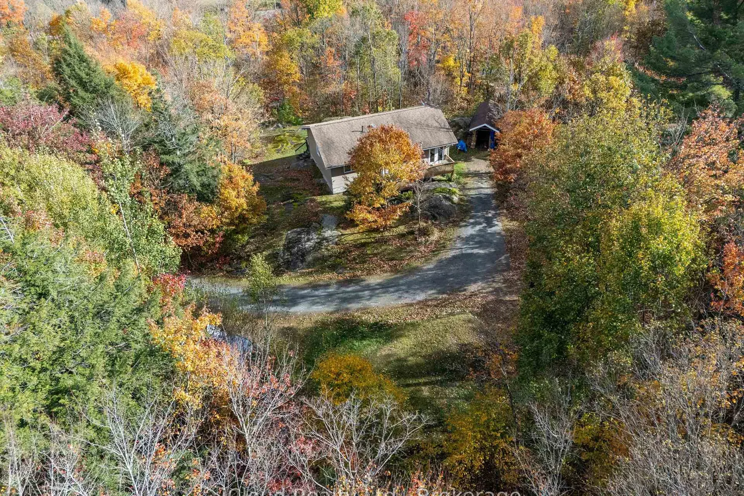 6 Springhill Road