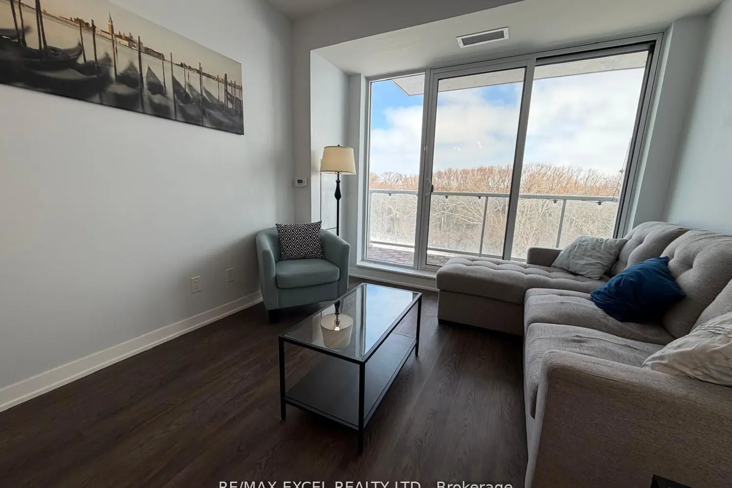 6 David Eyer Road 407