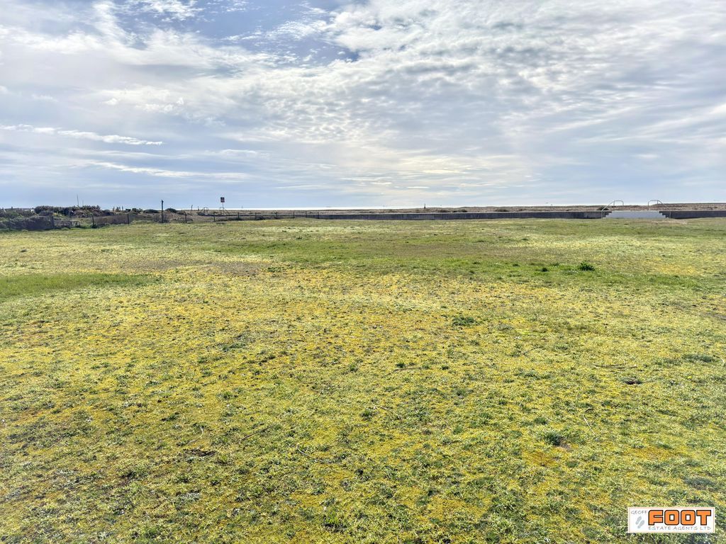 Additional image 17 of 2 bed flat for saleSouthwood Road, Hayling Island PO11