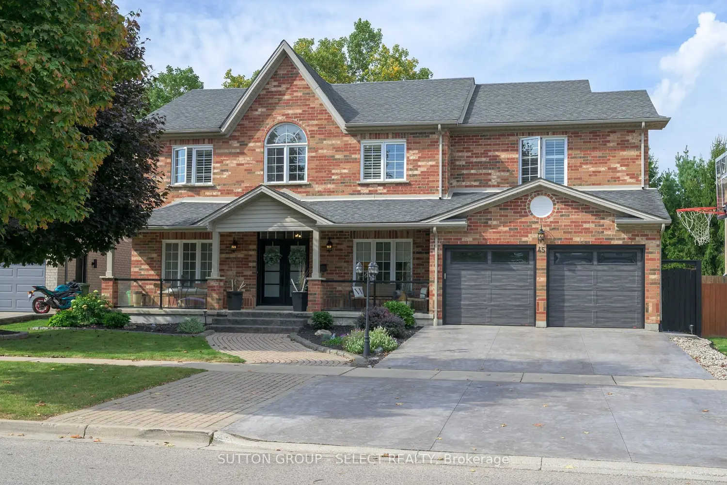 45 Shaw Valley Drive photo 2