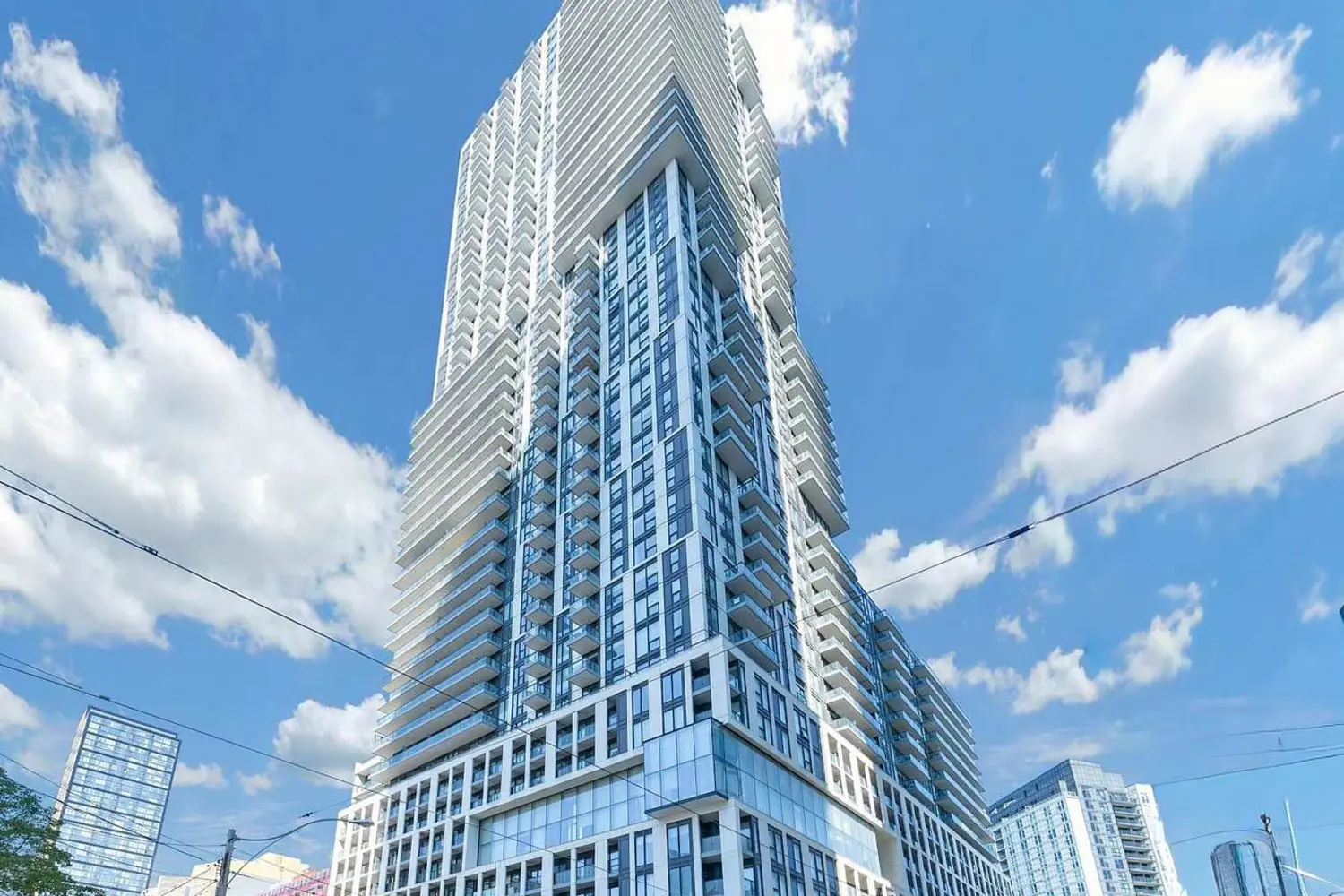 251 Jarvis Street 708