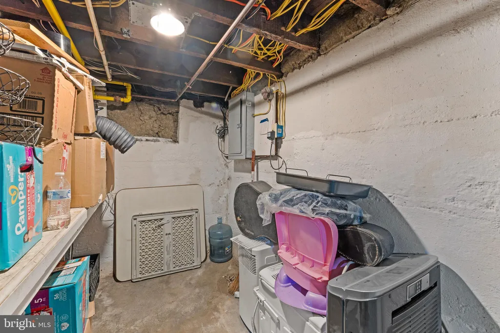 Additional image 35 of 817 Grant Street, Pottsville, PA 17901