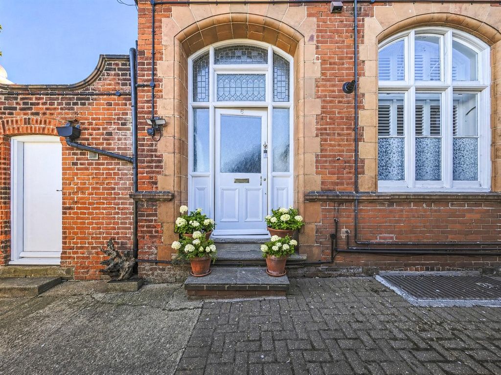 Additional image 3 of 2 bed flat for saleStation Road, Herne Bay CT6
