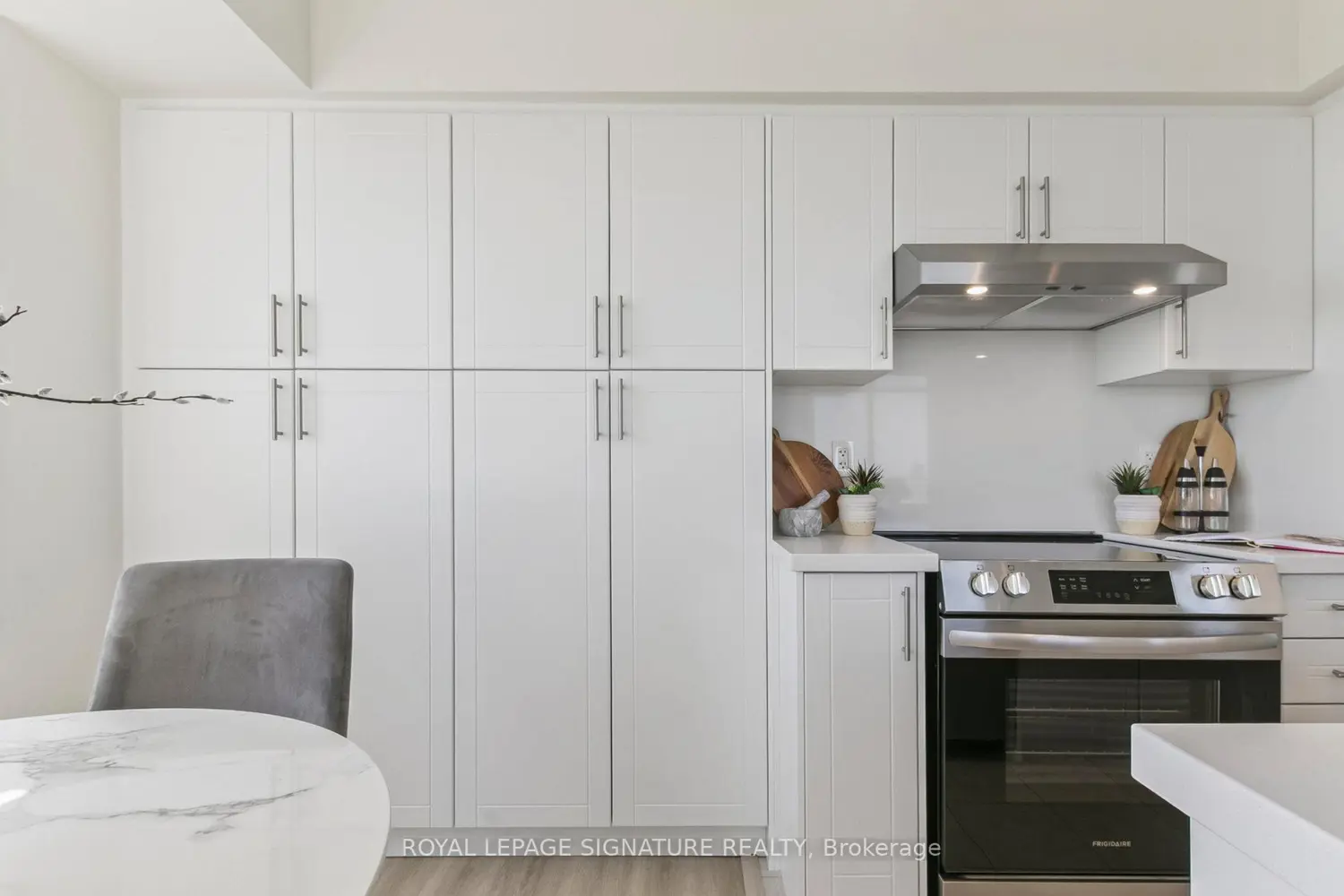 Additional image 11 of 18 Kenaston Gardens 1307