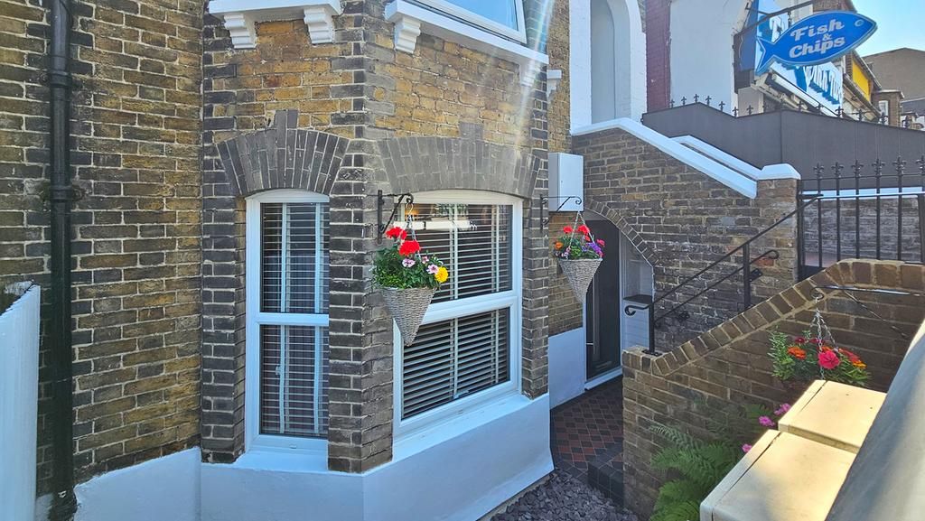 Additional image 2 of 2 bed flat for saleHigh Street, Herne Bay CT6