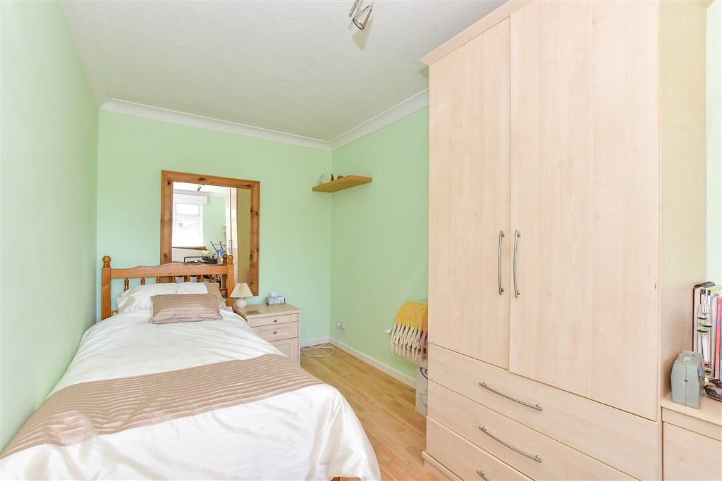 Additional image 10 of 5 bed detached house for saleLangbrook Close, Langstone, Havant, Hampshire PO9