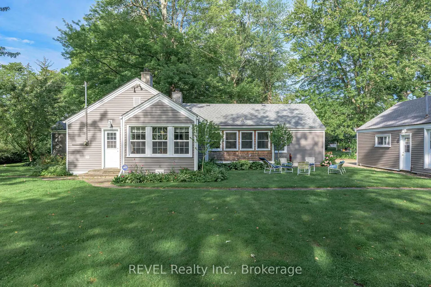 Additional image 18 of 394 Cherryhill Boulevard